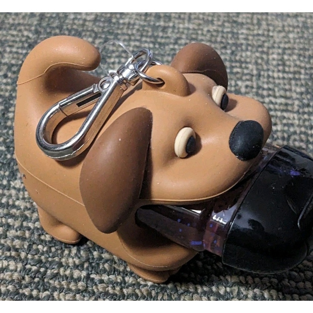 Bath‎ & Body Works Pocket Sanitizer Holder Weiner Brown Dog Clip NWT - Picture 3 of 8